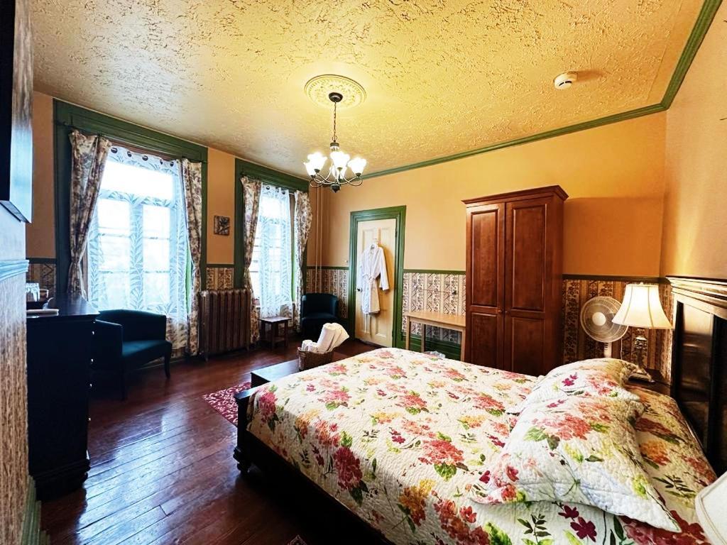 B&B Au Petit Roi Quebec City Exterior photo